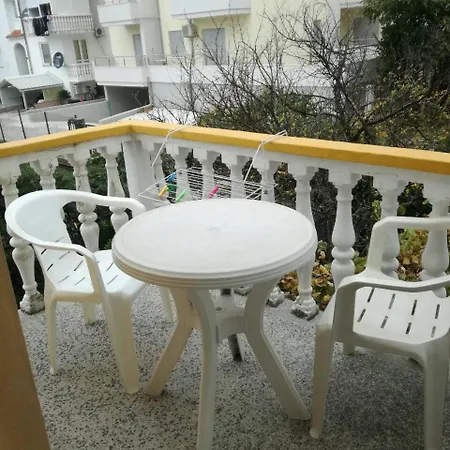 Djukic بيت ضيافة بودفا